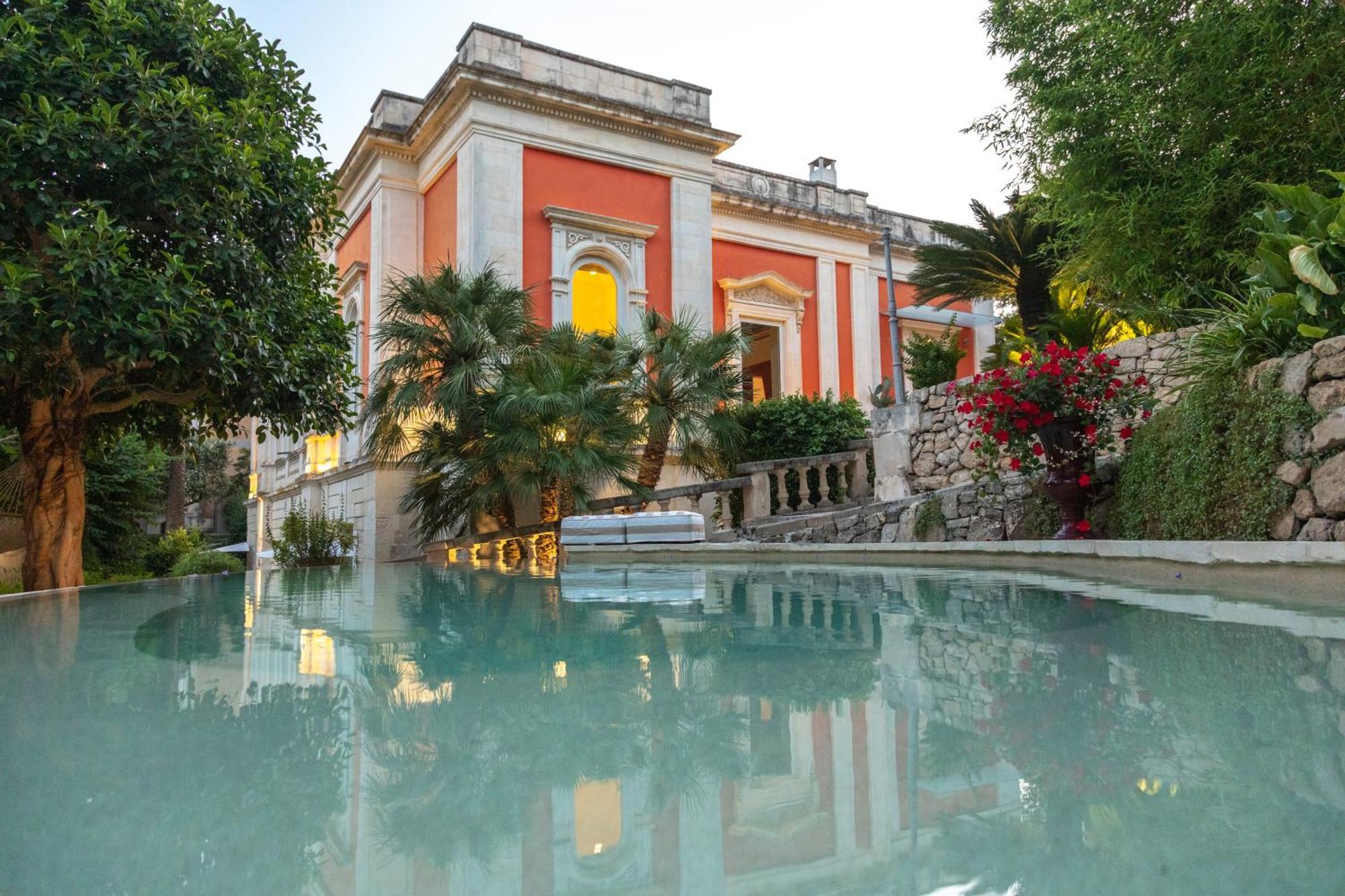 Dimora Storica Muratore Lecce Exterior foto