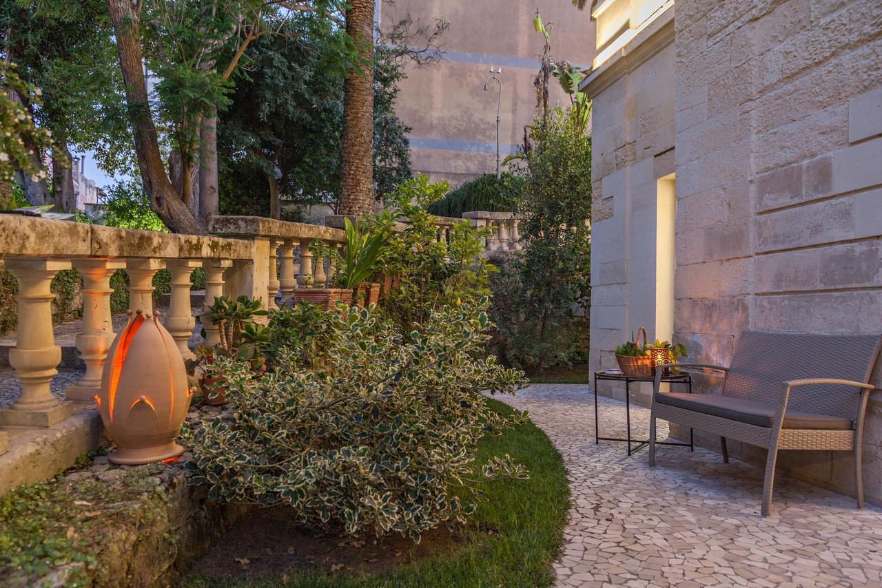 Dimora Storica Muratore Lecce Exterior foto